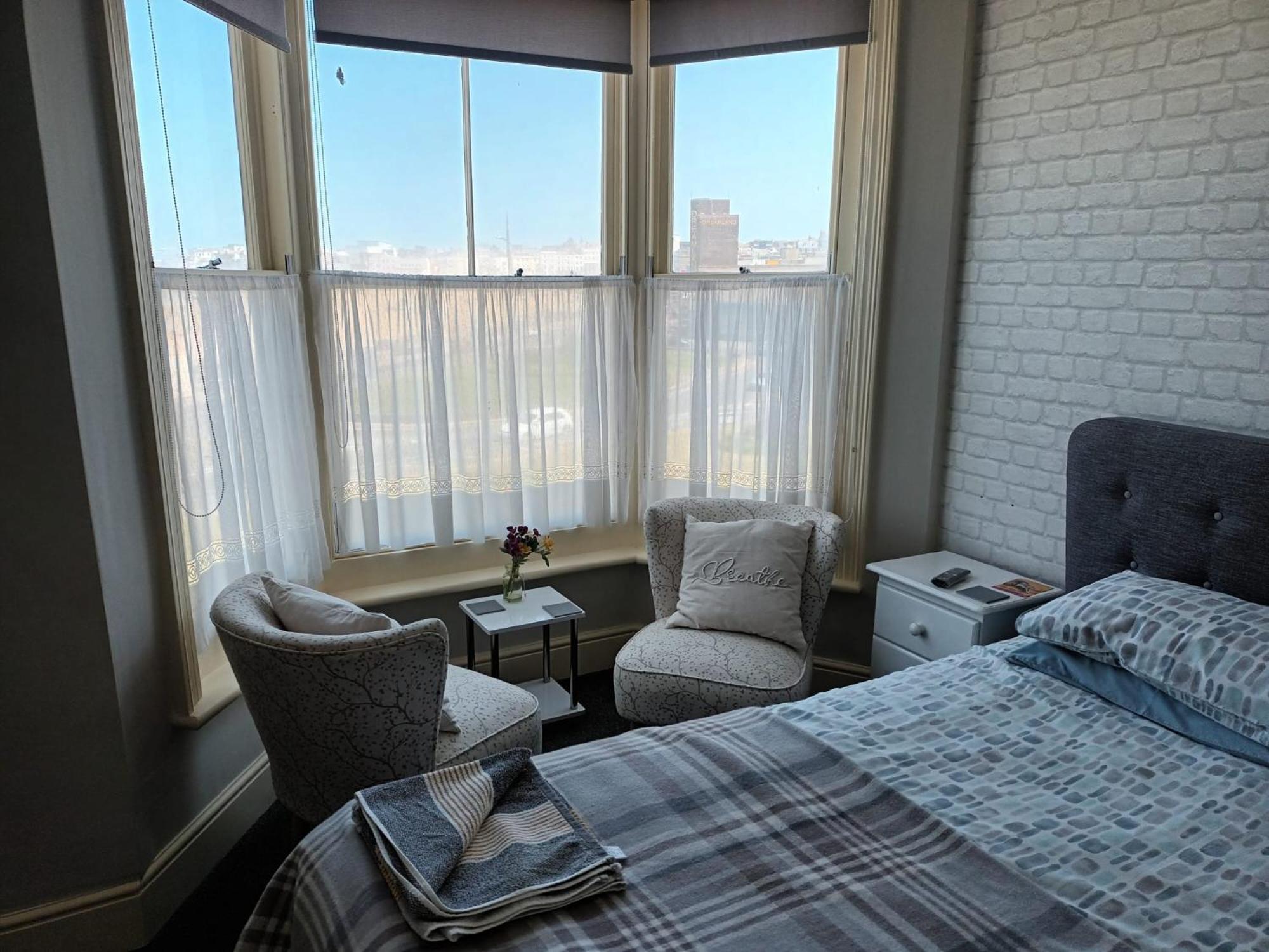 Hotel Burlington Margate Esterno foto